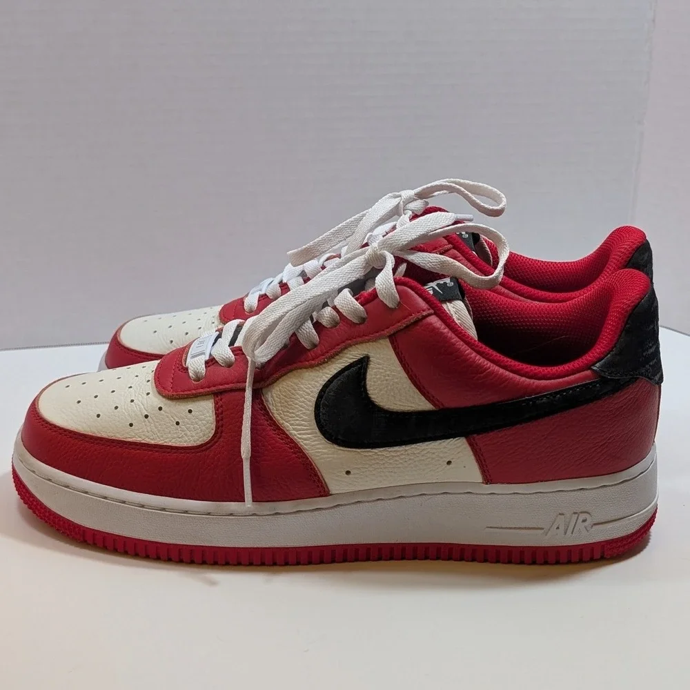 Nike Air Force 1 Low Red White Black DV3892-900 Leather Sneakers Mens 9.5‎ Retro